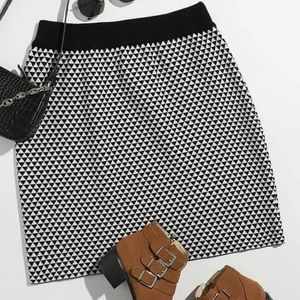 SHEIN Geo Print Knot Sweater Skirt